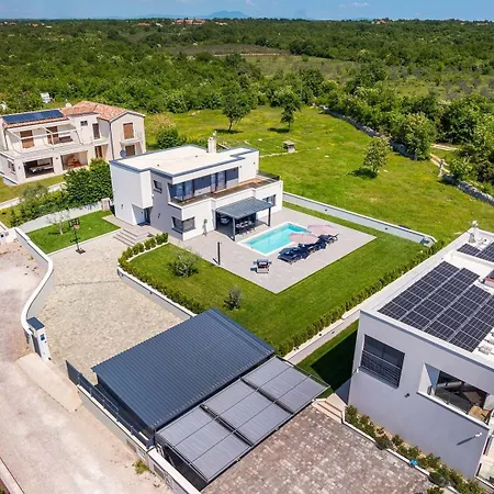 Ana Skicini Villa