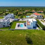 Villa Ana Skicini